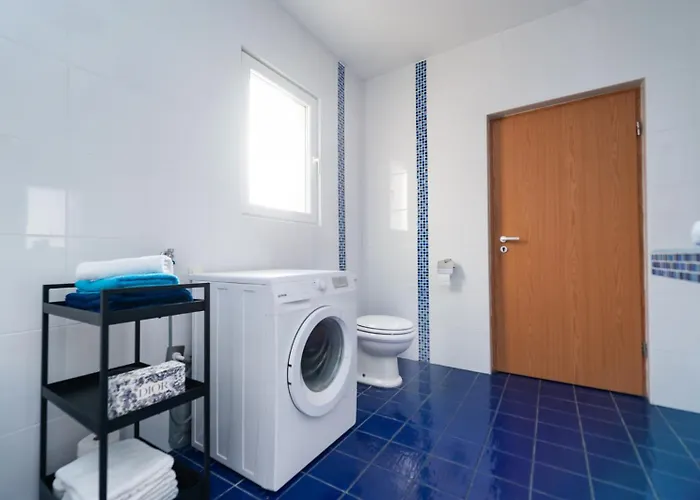 Apartments Mira