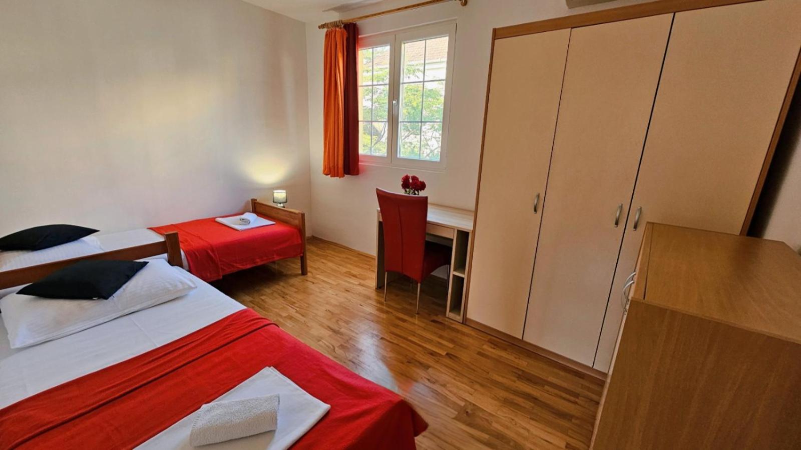 Mira Apartament Biograd Na Moru