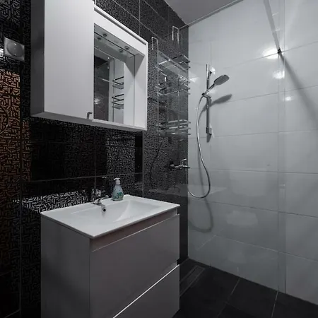 Apartments Mira Biograd Na Moru Exterior photo