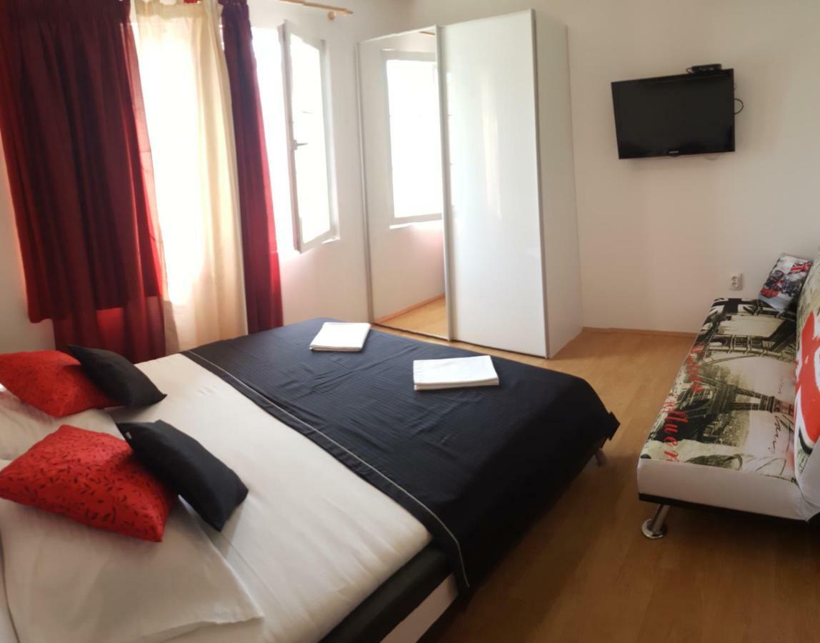 Mira Apartment Biograd Na Moru