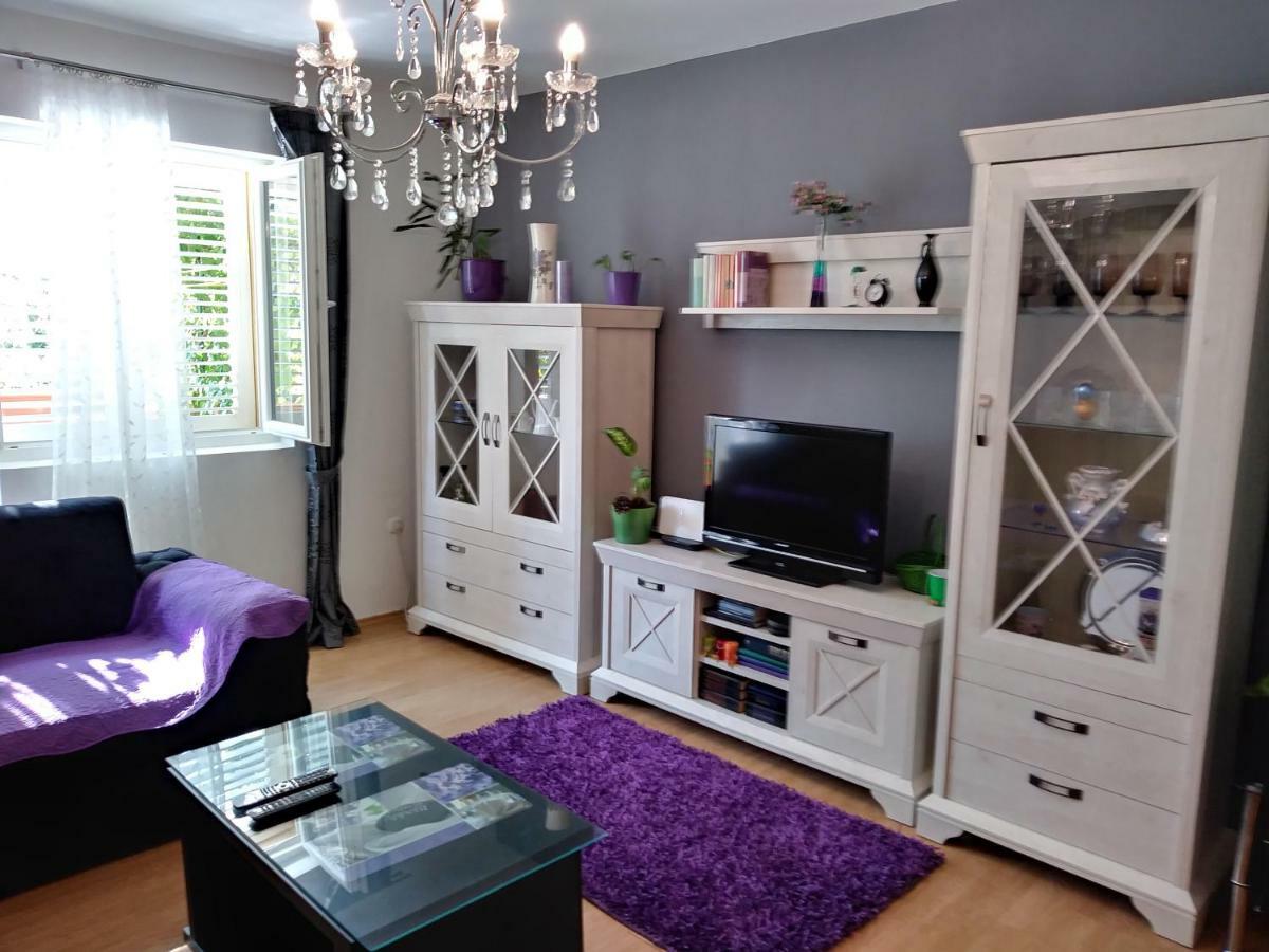Mira Apartment