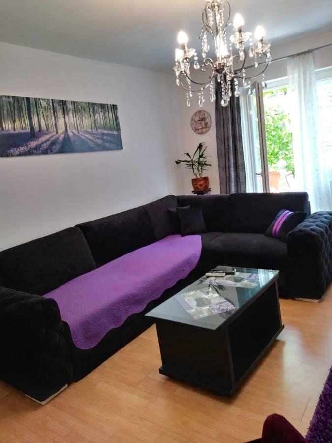 Mira Apartment
